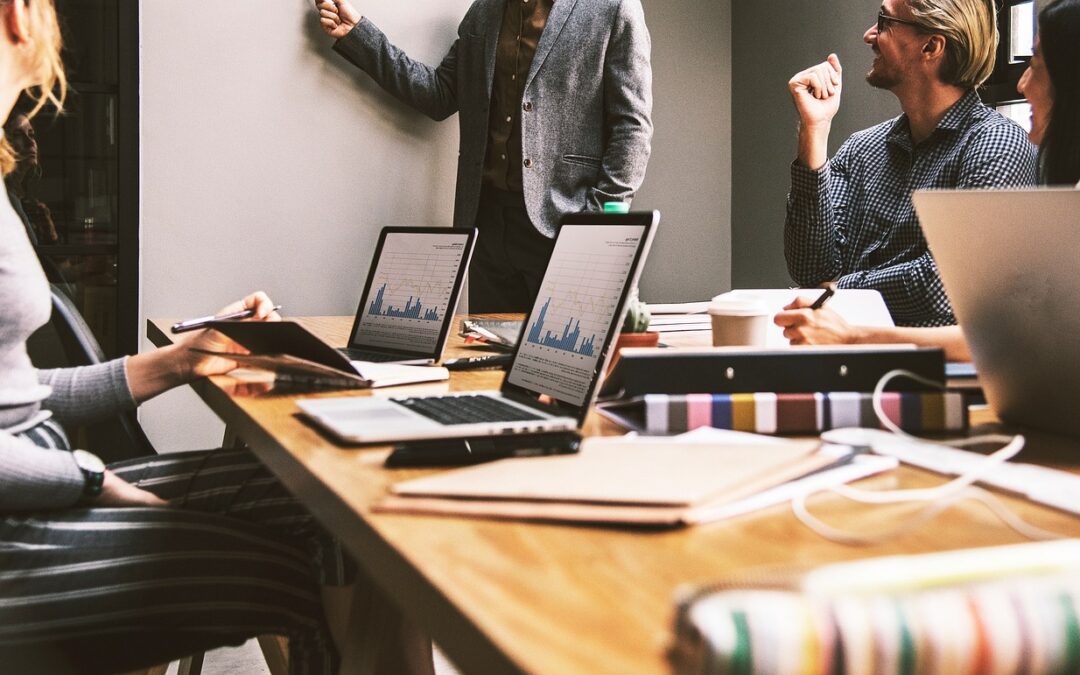 The Compliance Gap: Why Pay Transparency Starts with Performance Data